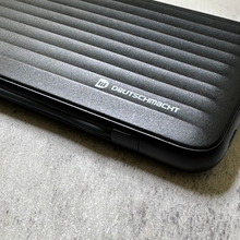 將圖片載入圖庫檢視器 DM 10,000mAh 一體雙線充電器 (USB Type C &amp; Lightning)
